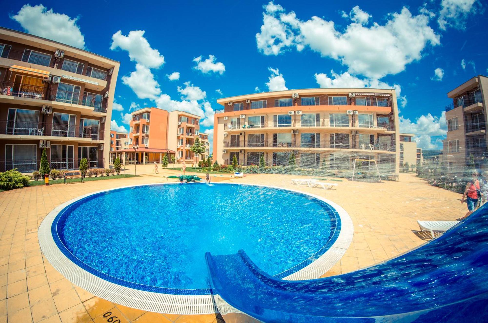 Waterpark Fort Apartments Sunny Beach Exterior photo