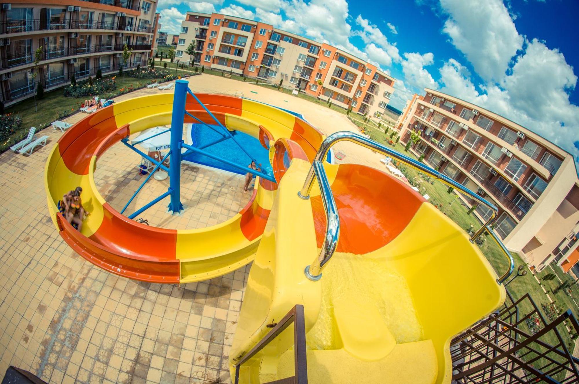 Waterpark Fort Apartments Sunny Beach Exterior photo