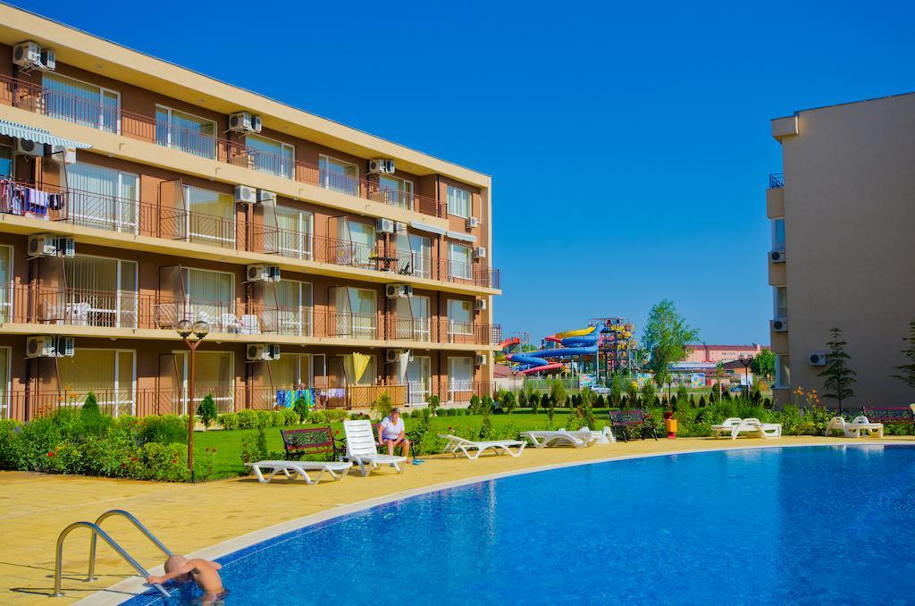 Waterpark Fort Apartments Sunny Beach Exterior photo