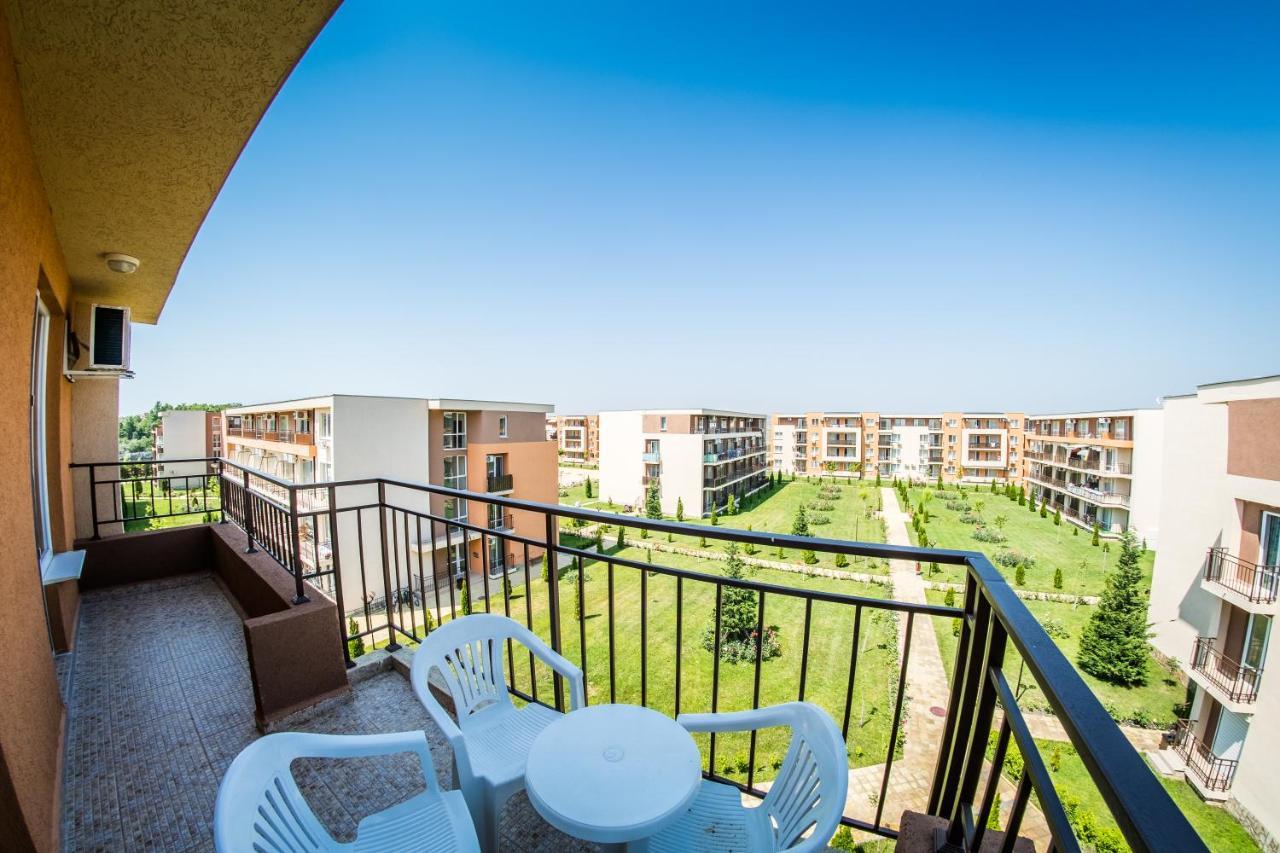 Waterpark Fort Apartments Sunny Beach Exterior photo