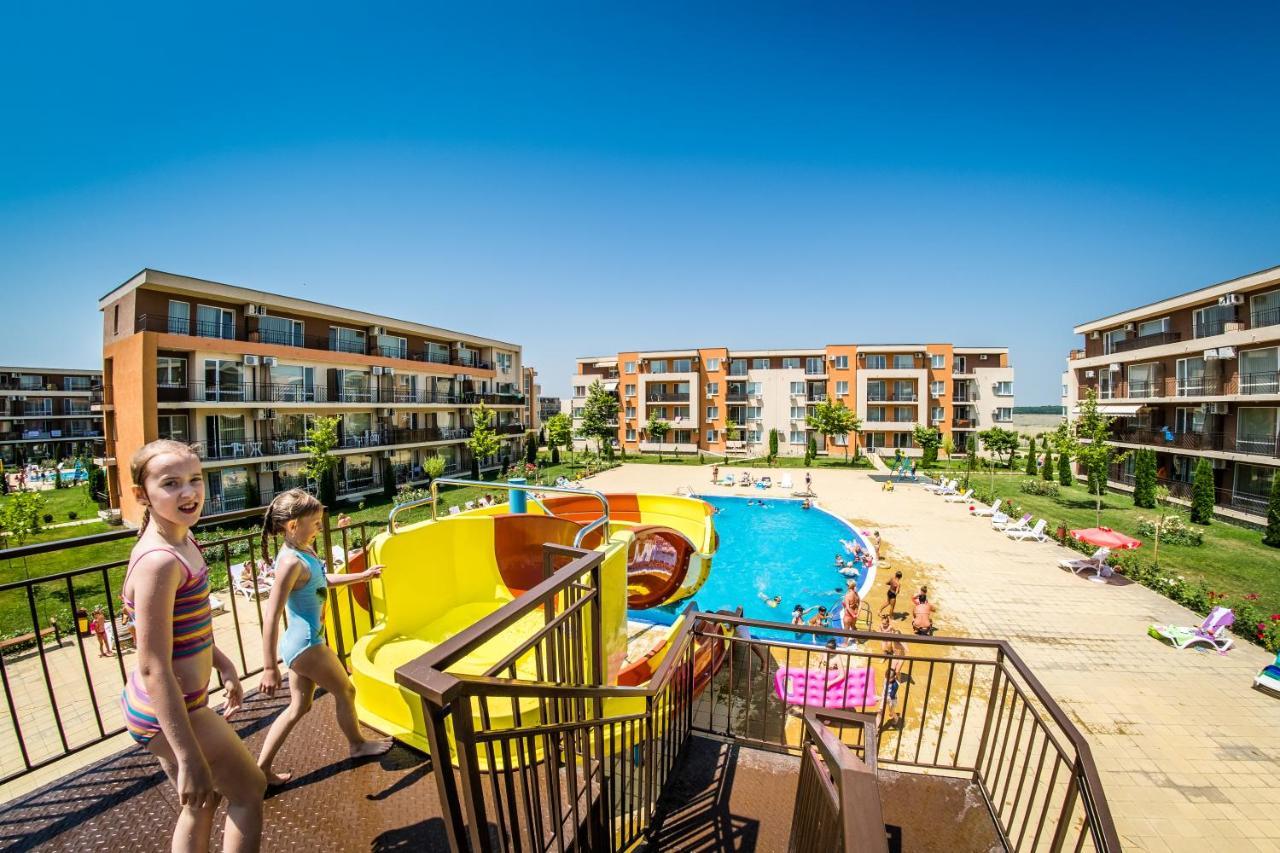 Waterpark Fort Apartments Sunny Beach Exterior photo