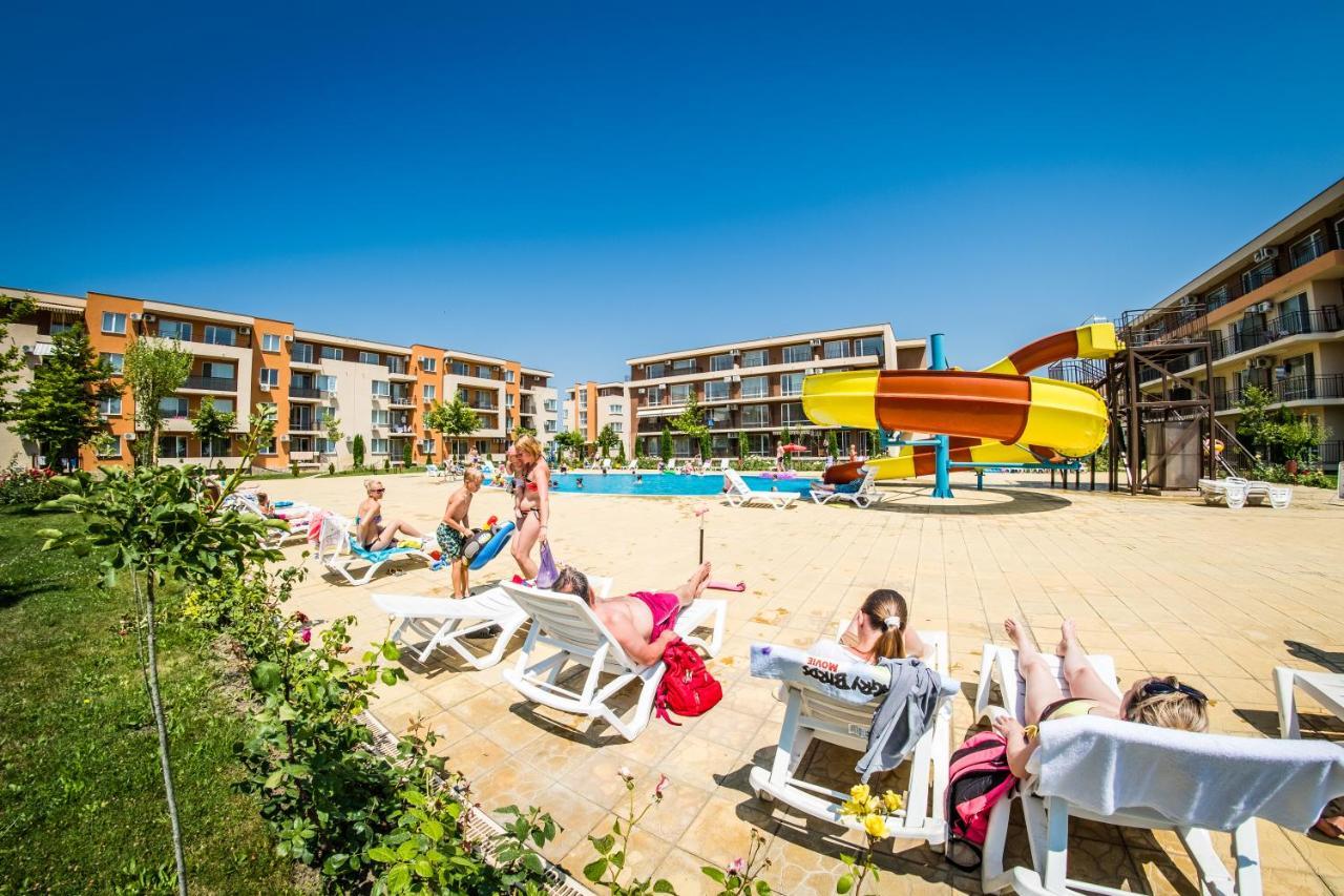Waterpark Fort Apartments Sunny Beach Exterior photo