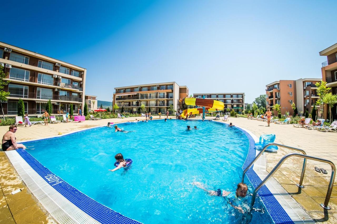 Waterpark Fort Apartments Sunny Beach Exterior photo