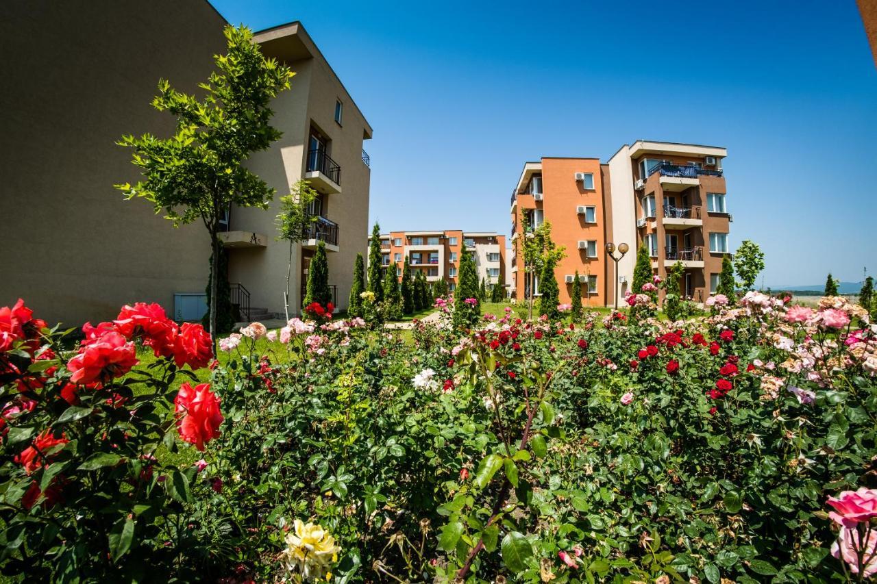 Waterpark Fort Apartments Sunny Beach Exterior photo