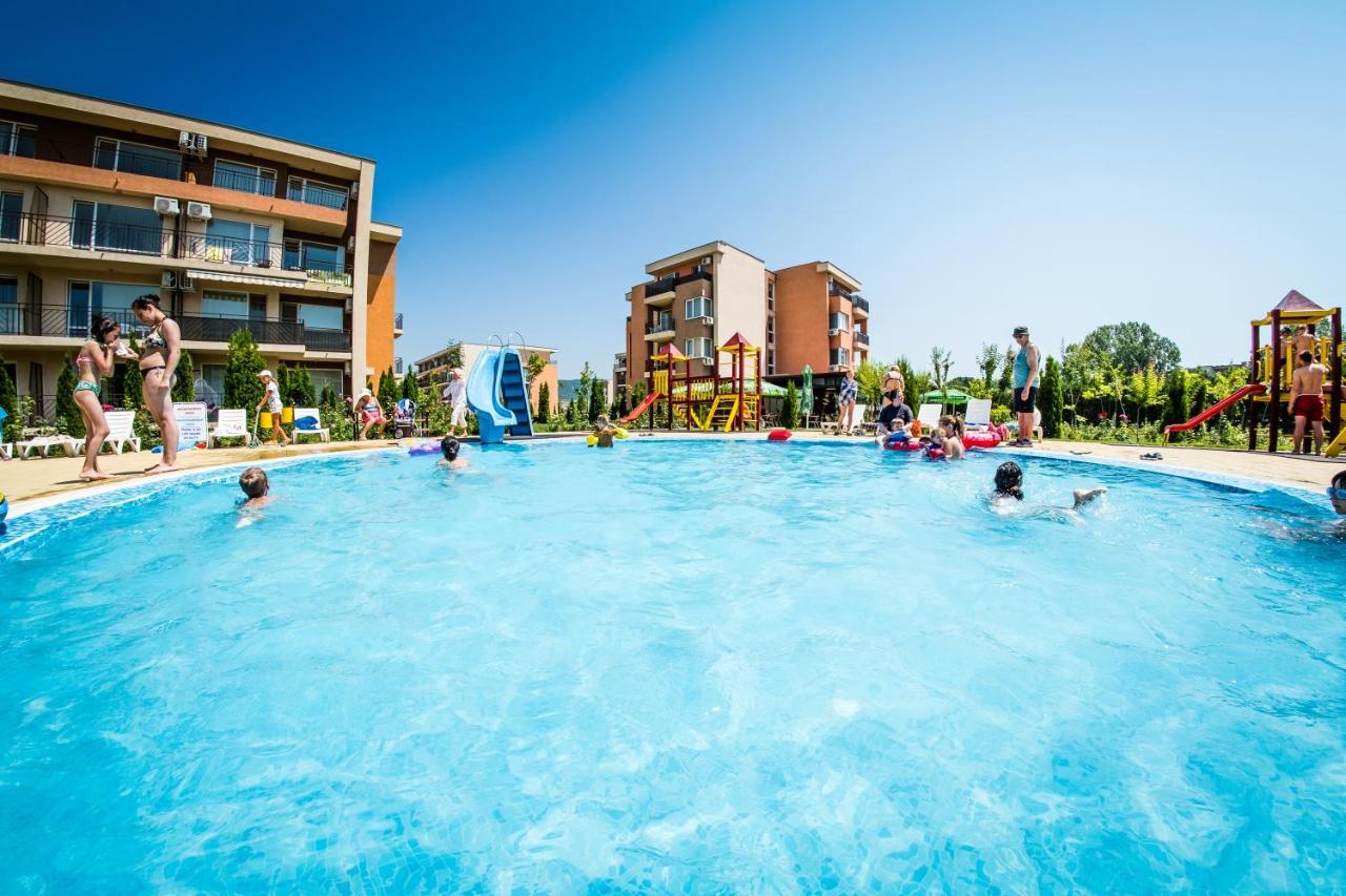 Waterpark Fort Apartments Sunny Beach Exterior photo