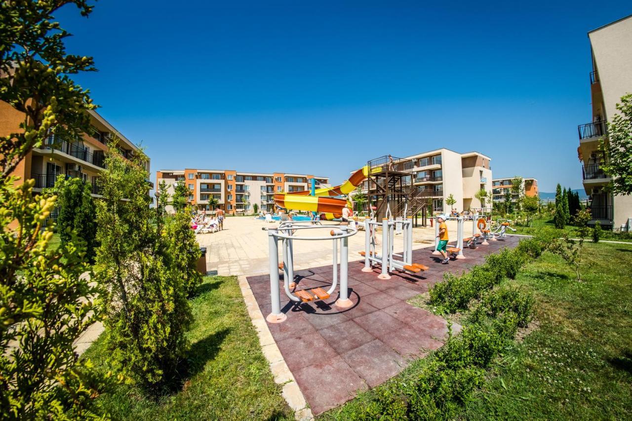 Waterpark Fort Apartments Sunny Beach Exterior photo