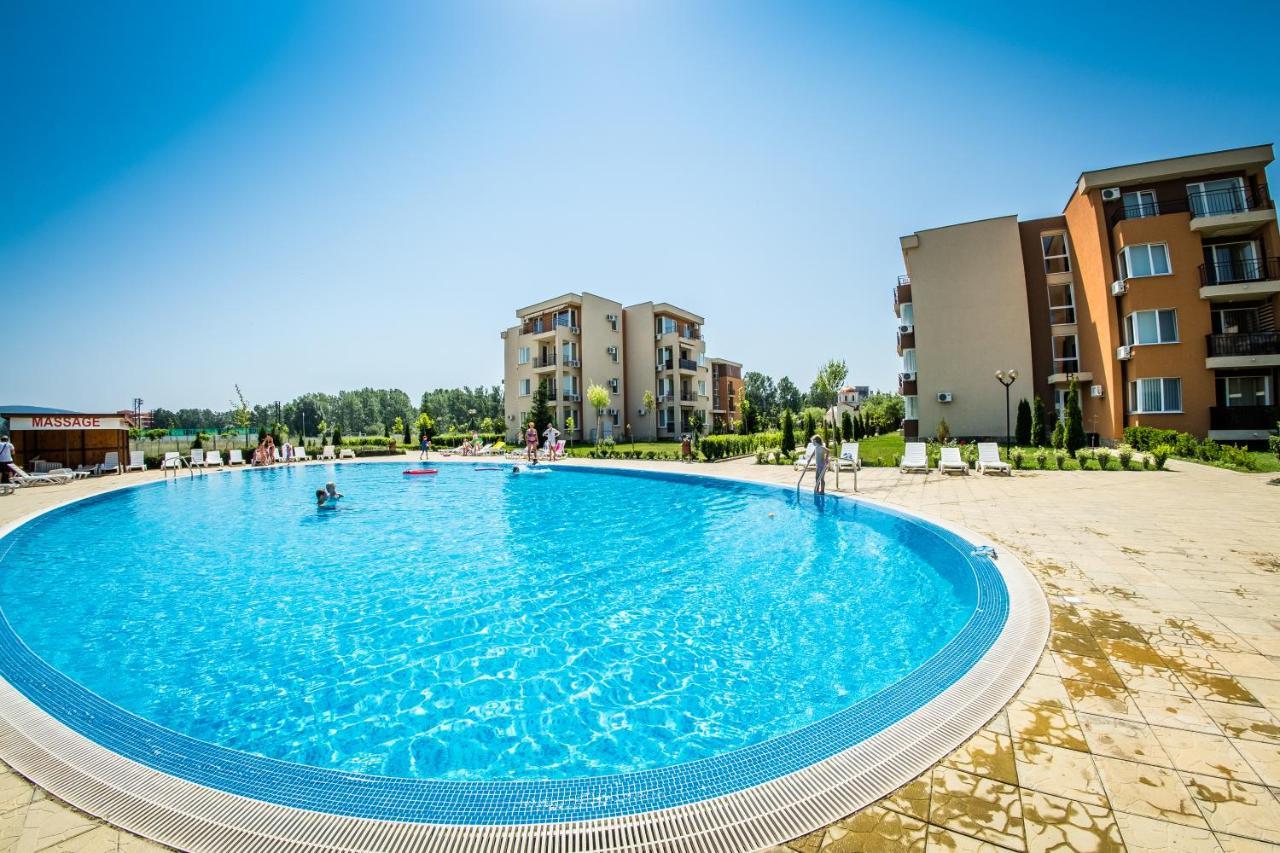 Waterpark Fort Apartments Sunny Beach Exterior photo