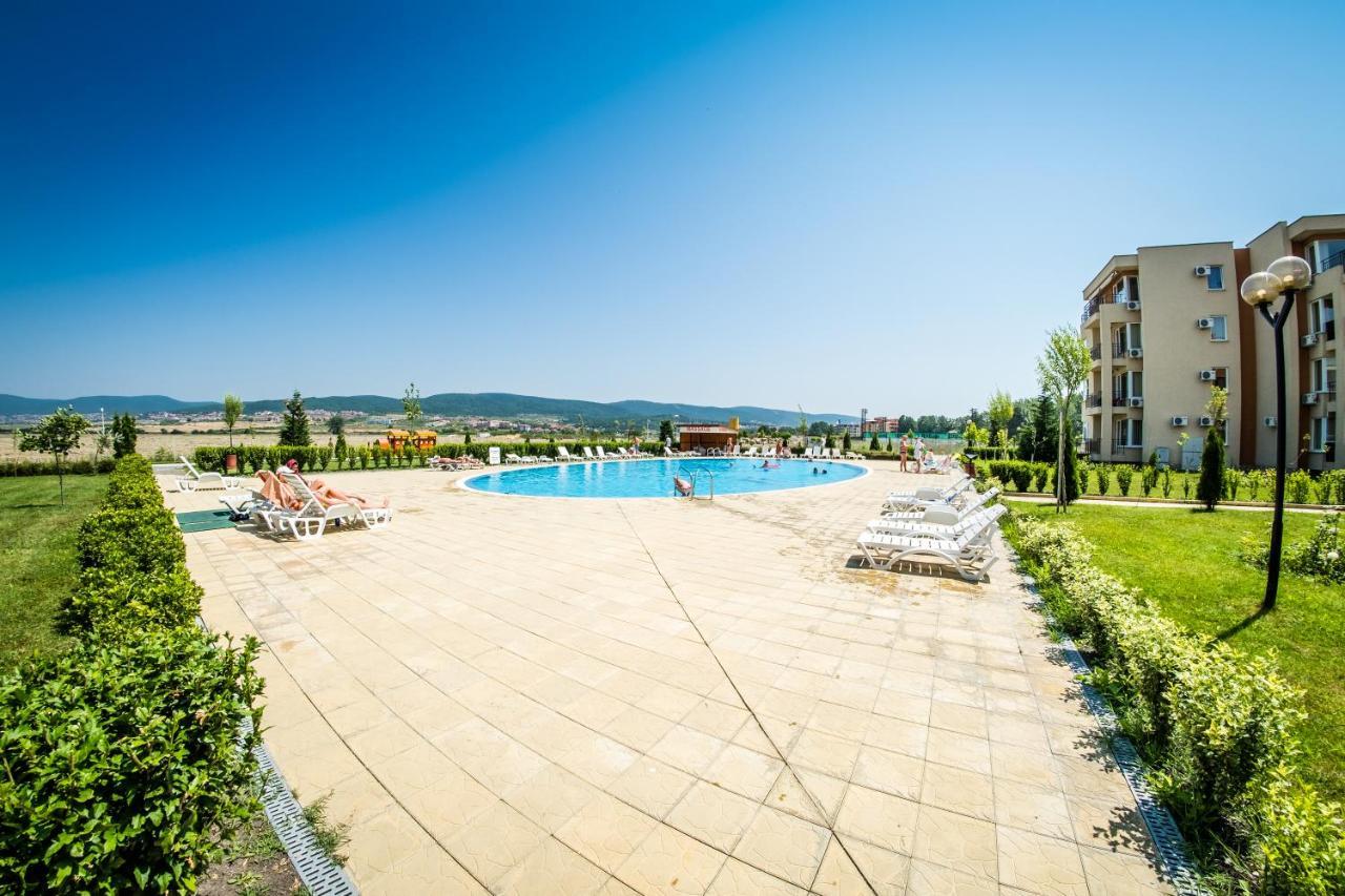 Waterpark Fort Apartments Sunny Beach Exterior photo