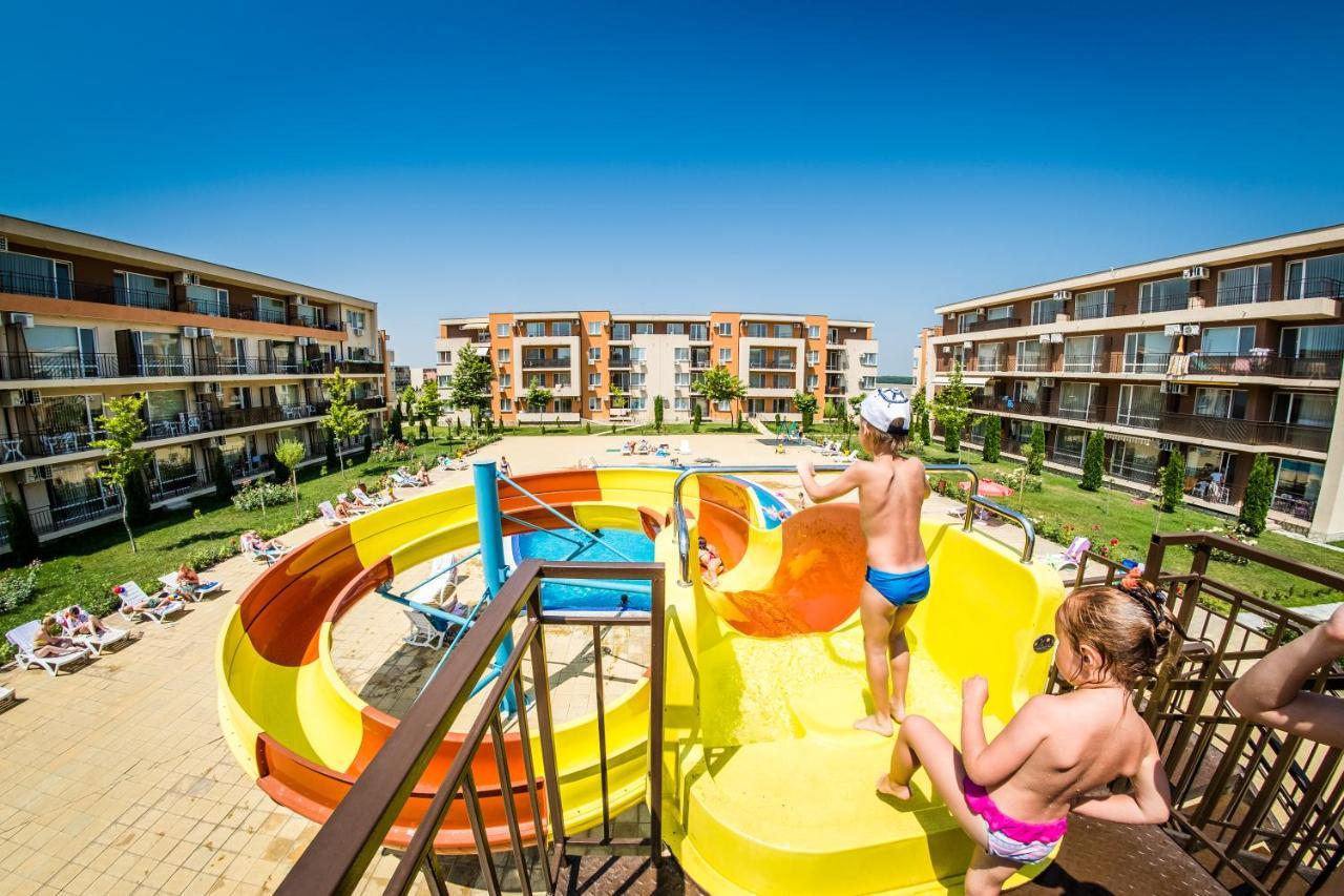 Waterpark Fort Apartments Sunny Beach Exterior photo