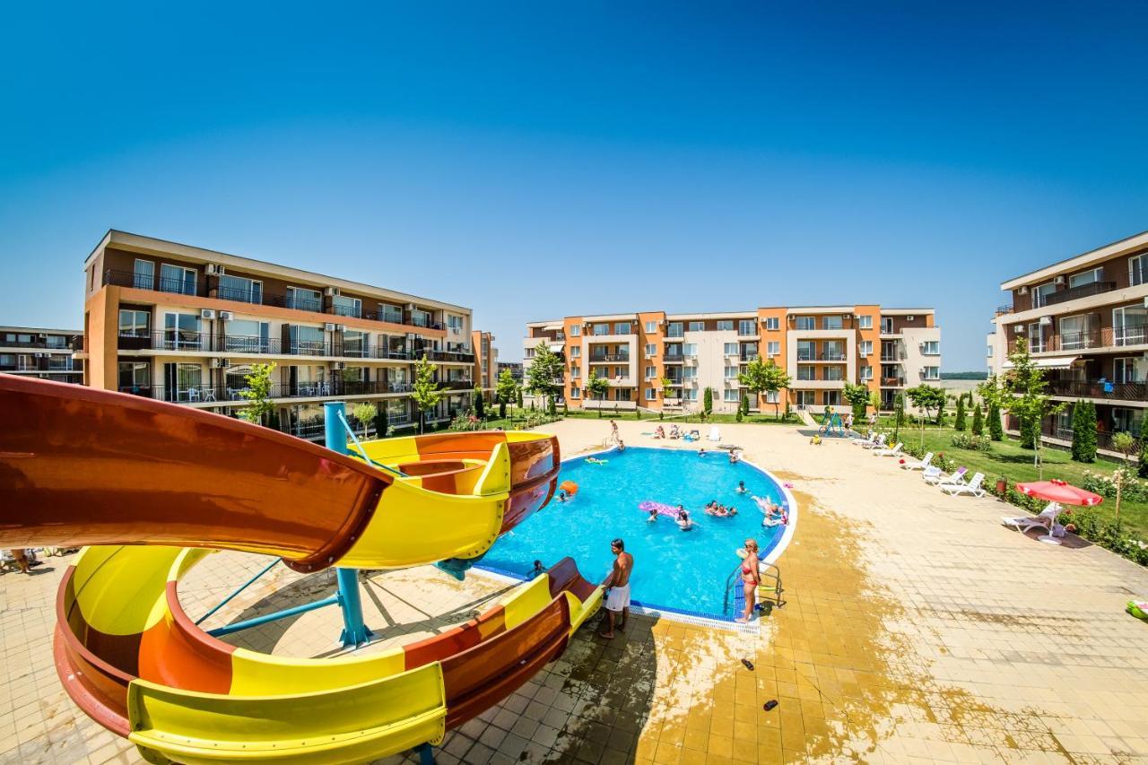 Waterpark Fort Apartments Sunny Beach Exterior photo