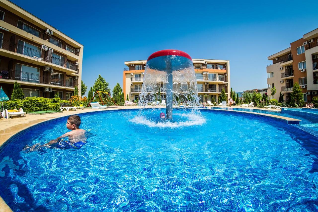 Waterpark Fort Apartments Sunny Beach Exterior photo